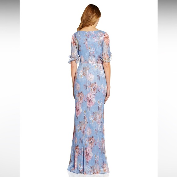 Adrianna Papell Printed Metallic Crinkle GownSize 12 - Picture 2 of 13